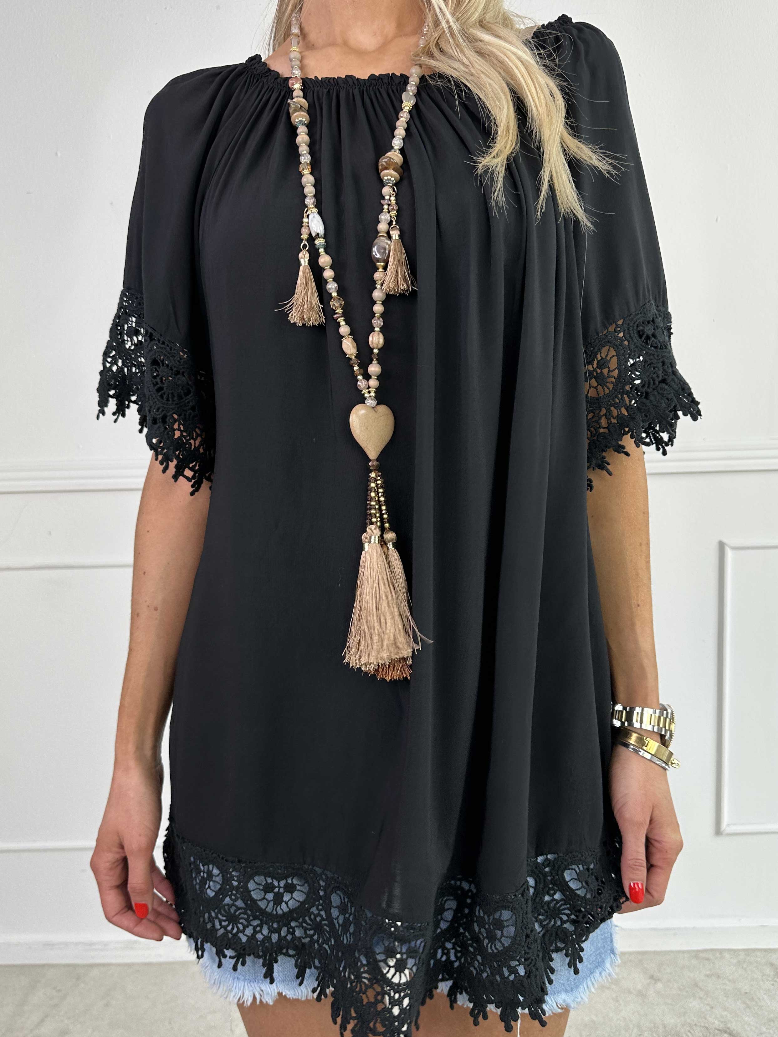 Carnelia - Söt tunikaklänning i viskos med broderade kanter